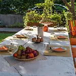 Oda ve Kahvaltı L' Orangerie Pietrasanta