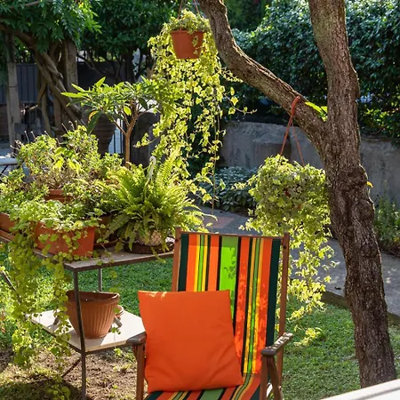 L' Orangerie Oda ve Kahvaltı Pietrasanta